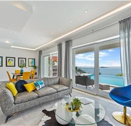 3 bedroom villa with infinity pool in Mlini, sleeps 6